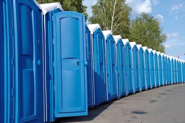 Portable Toilet Options We Offer in Hartville, OH